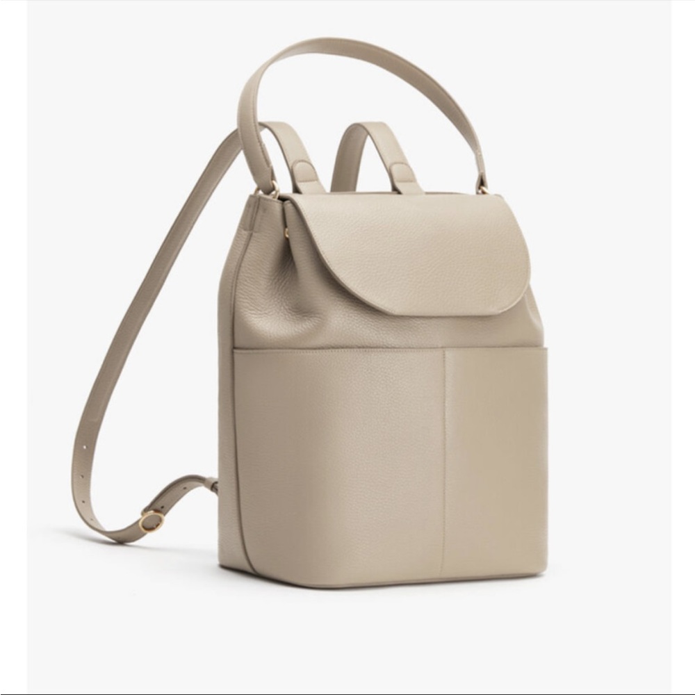 EUC - like new blush leather Cuyana backpack